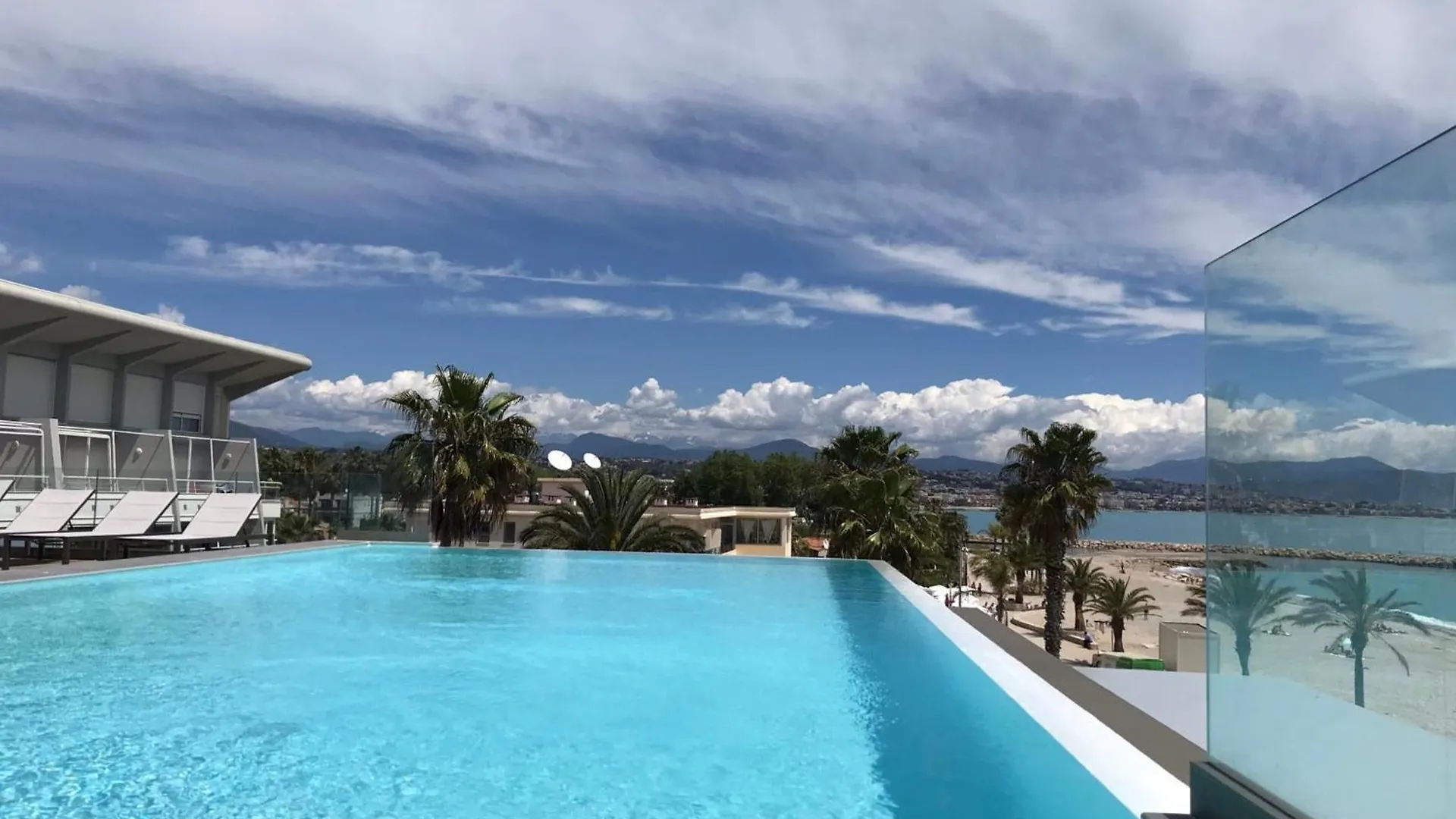 Beautiful Studio In Luxury Residence With Swimming Pool ヴィルヌーヴ・ルベ