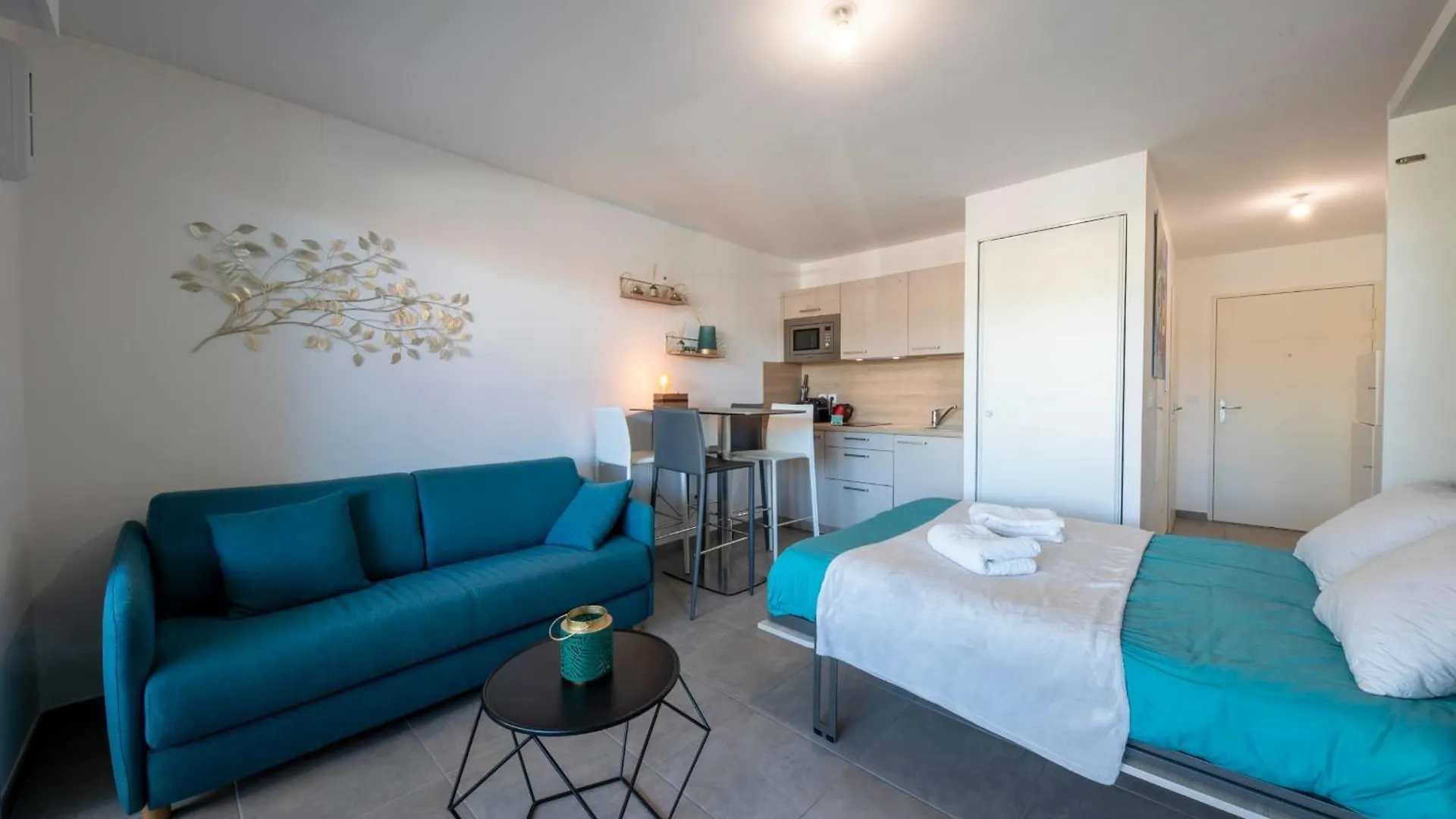 Apartment Beautiful Studio In Luxury Residence With Swimming Pool Villeneuve-Loubet