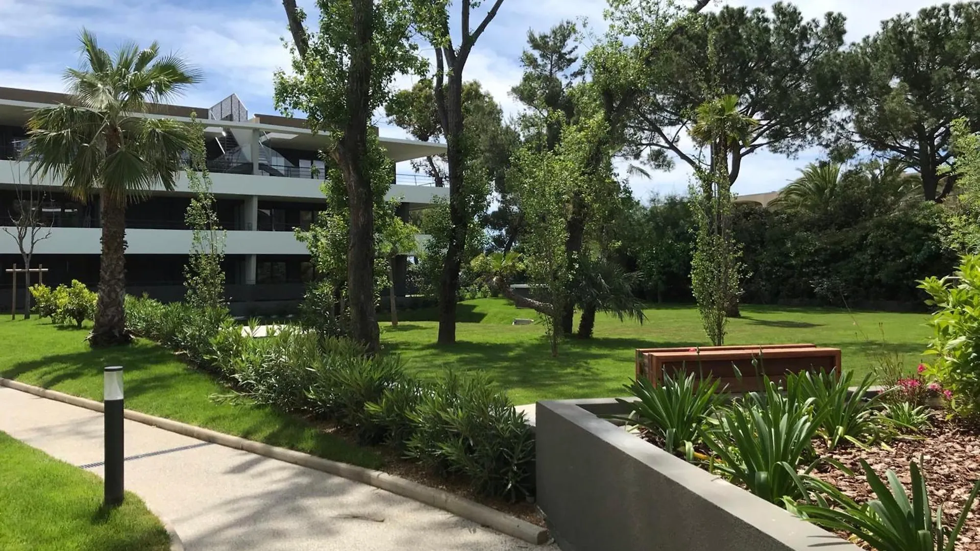 Beautiful Studio In Luxury Residence With Swimming Pool Villeneuve-Loubet